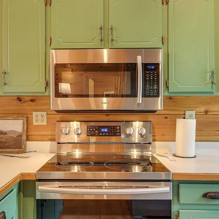 Cozy Cabin In Private Location With Hot Tub And Grill! Blue Ridge Esterno foto