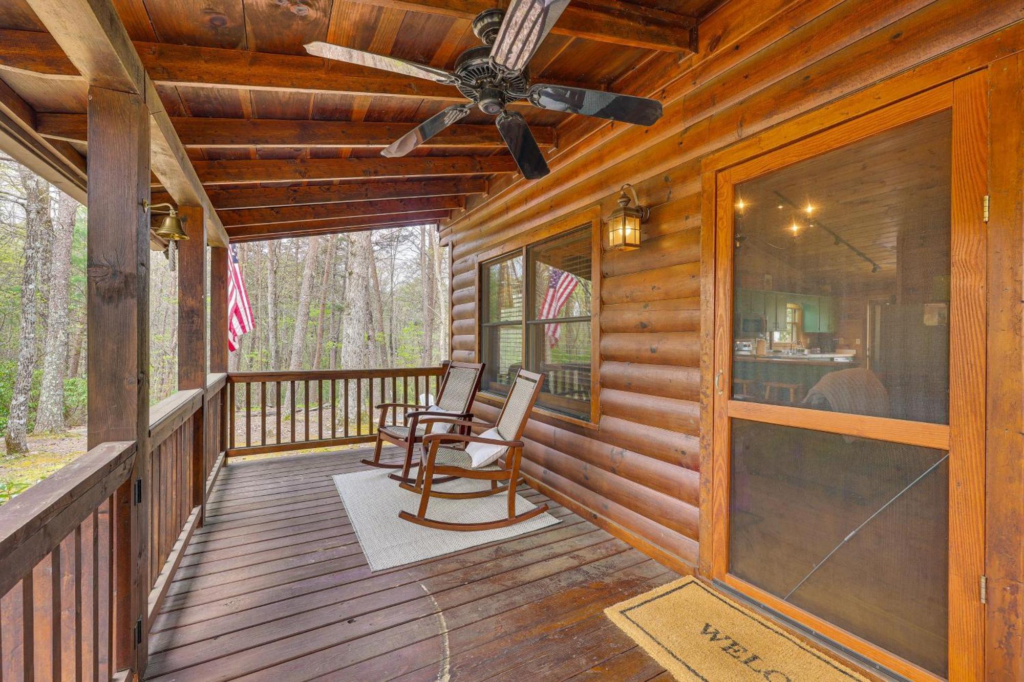 Cozy Cabin In Private Location With Hot Tub And Grill! Blue Ridge Esterno foto