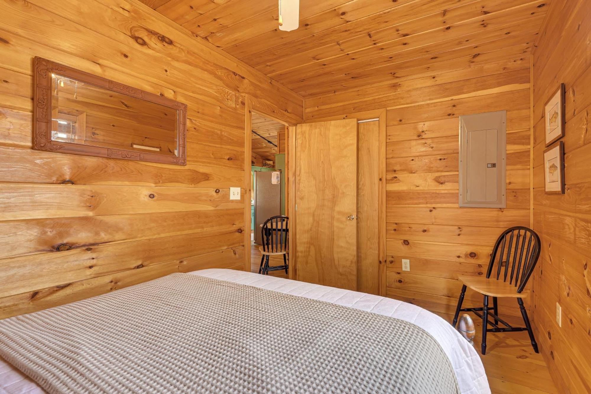Cozy Cabin In Private Location With Hot Tub And Grill! Blue Ridge Esterno foto