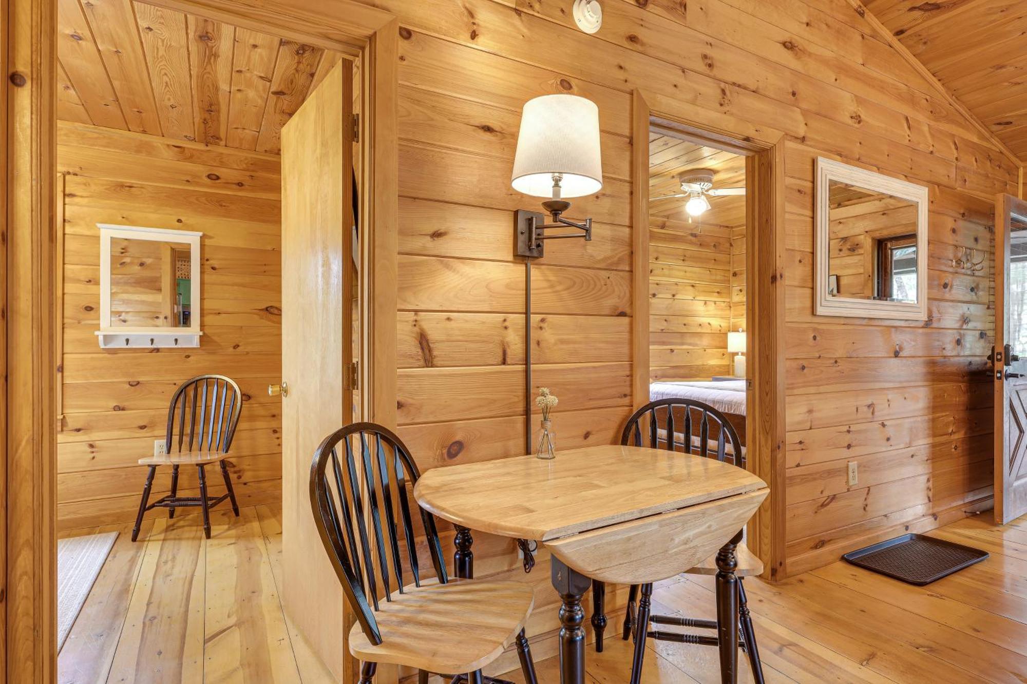 Cozy Cabin In Private Location With Hot Tub And Grill! Blue Ridge Esterno foto