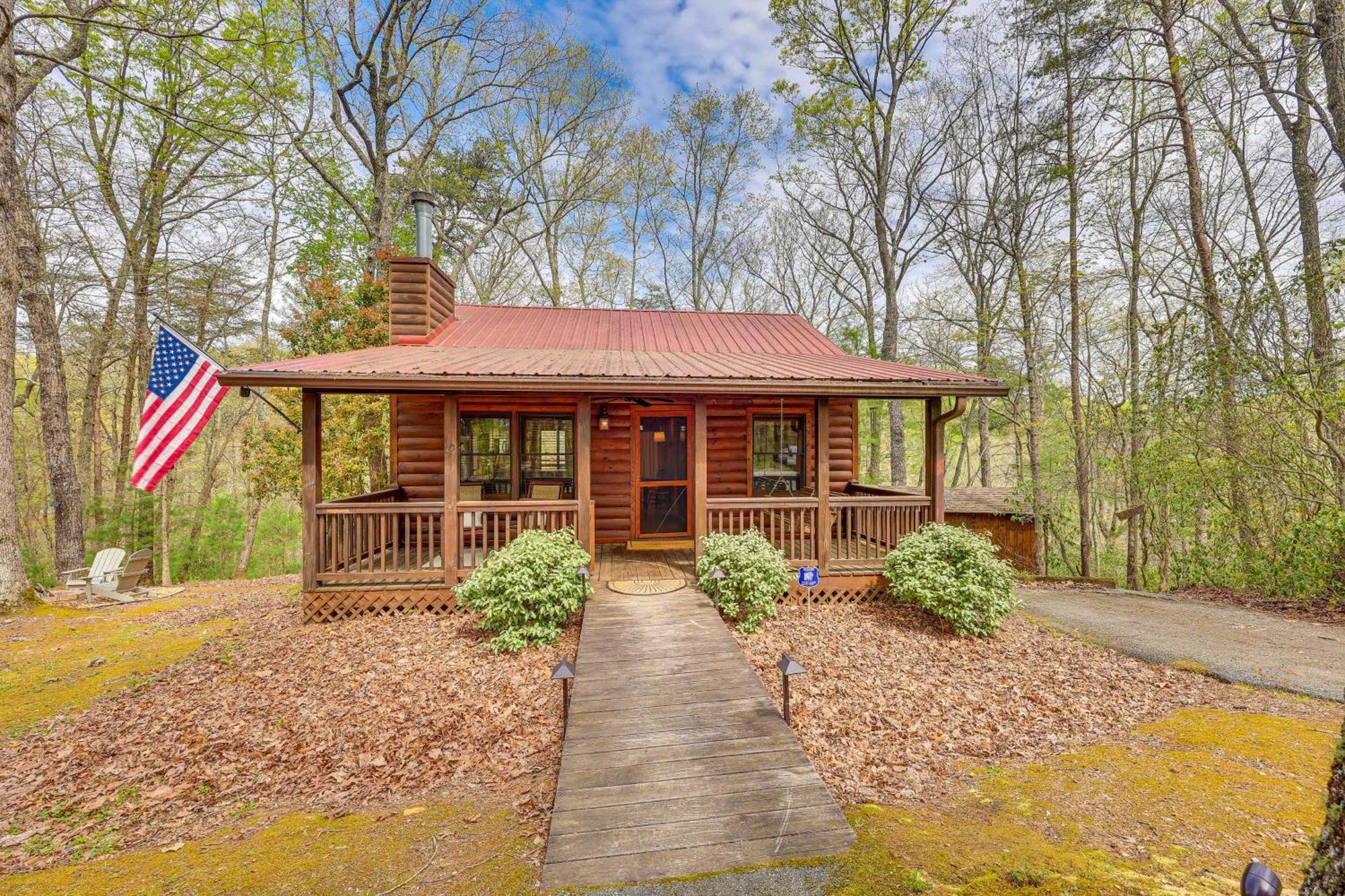 Cozy Cabin In Private Location With Hot Tub And Grill! Blue Ridge Esterno foto